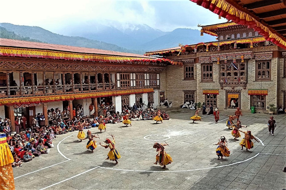 trashiyangtse-tshechu